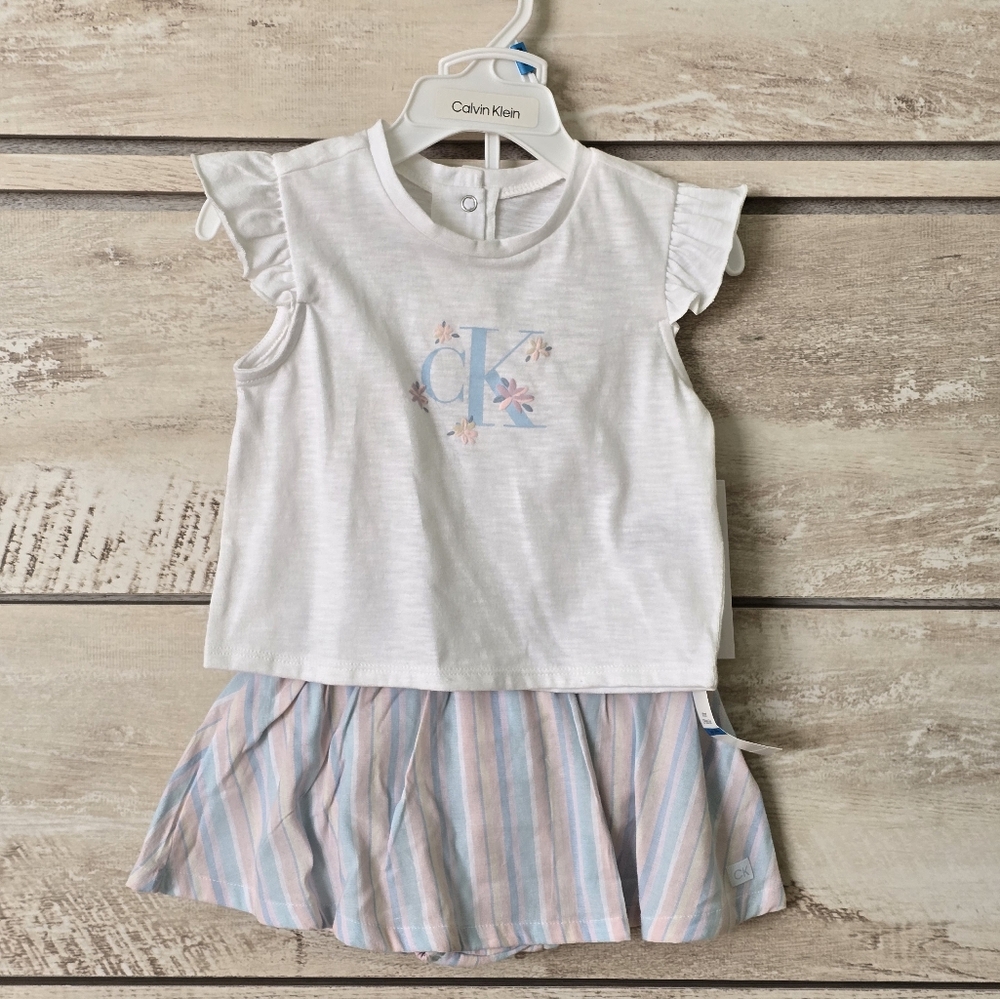 Calvin Klein Baby girl top and skirt set